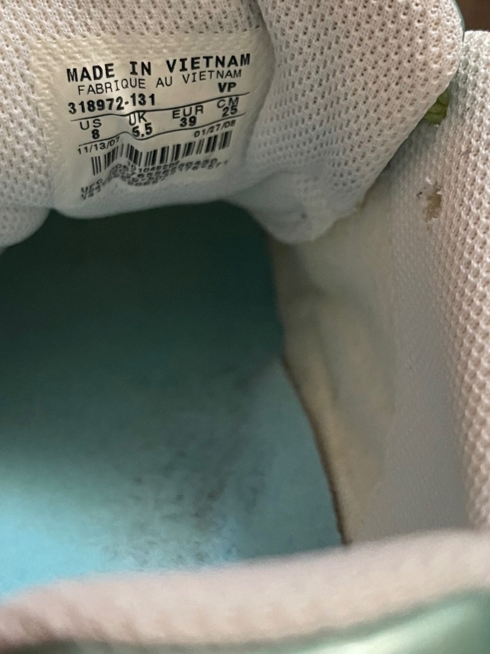 Nike Shoes - Picture 6 of 6